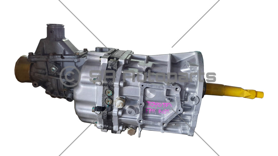 TOYOTA QUANTUM 2KD FAT gearbox NEW