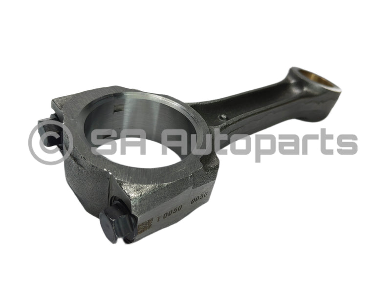 Isuzu KB300 4JH1 conrod