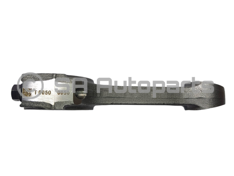 Isuzu KB300 4JH1 conrod