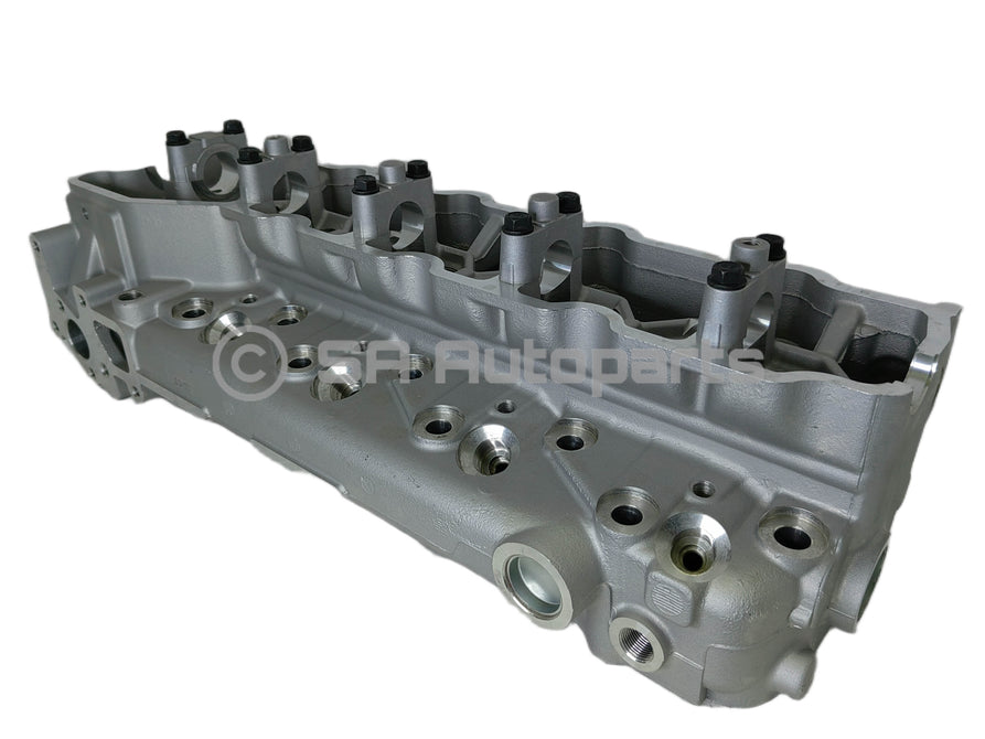 MITSUBISHI 4M40 CYLINDER HEAD (BARE)
