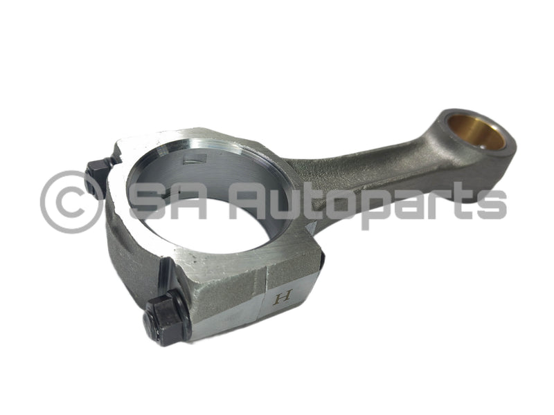 Isuzu KB280 4JB1 conrod
