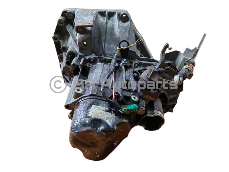 HR15 NISSAN TIDA 5 speed manual gearbox