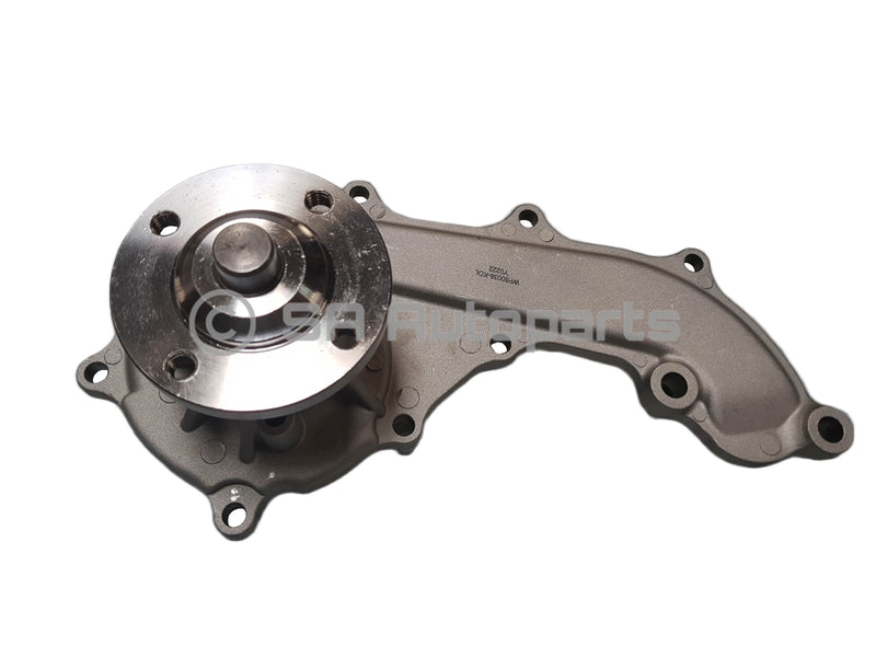 TOYOTA QUANTUM 2TR water pump