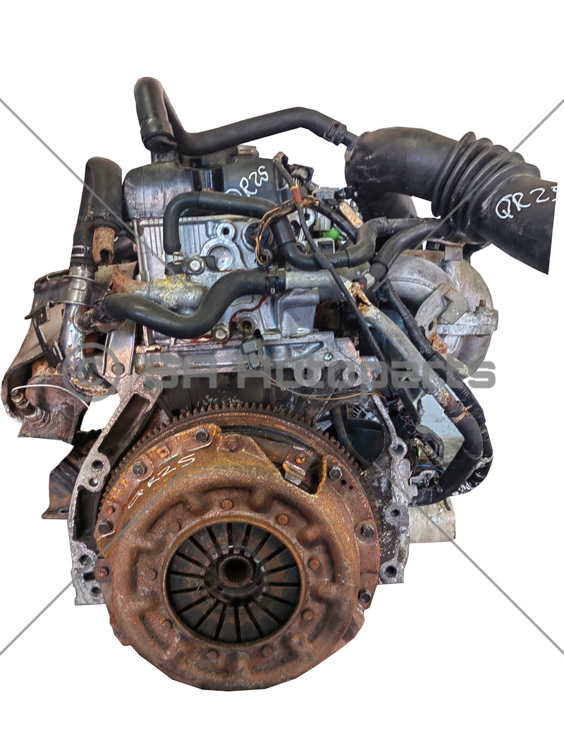 QR25-RWD NISSAN NV350 IMPENDULO 2.5L motor engine