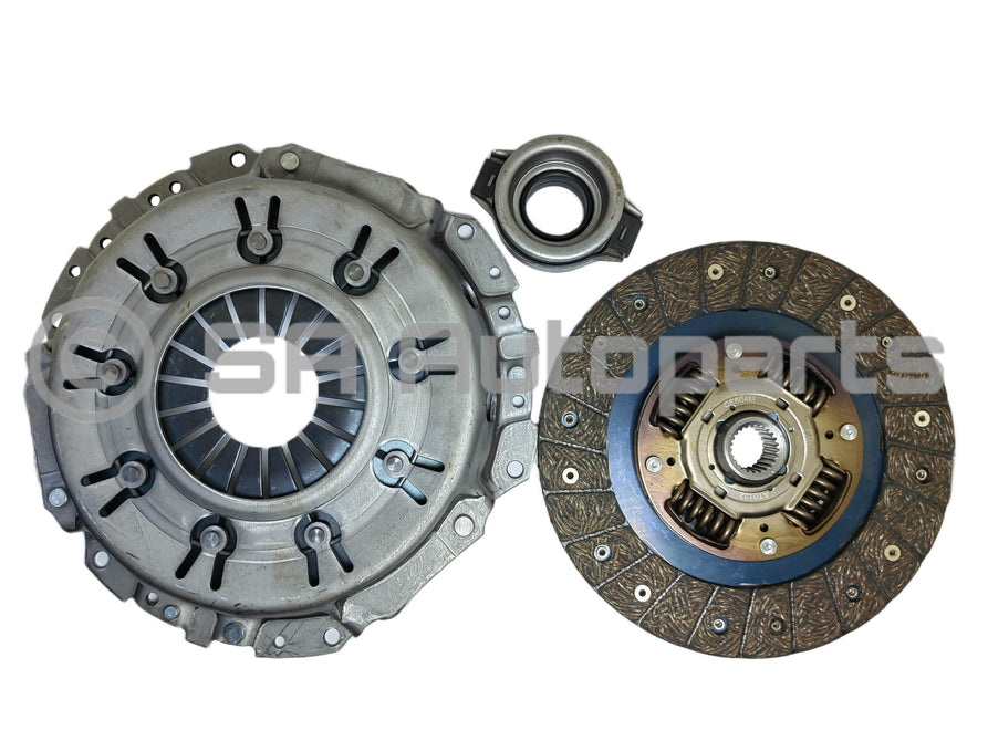 NISSAN 280ZX / SANI /SKYLINE / 720 / (L18 / L28 / H20 / Z22 / RB20) (228 X 25,4 -24) CLUTCH KIT