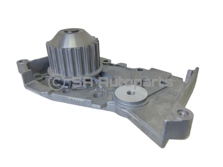 RENAULT CLIO 2 K4J-713 1.4L 16V water pump
